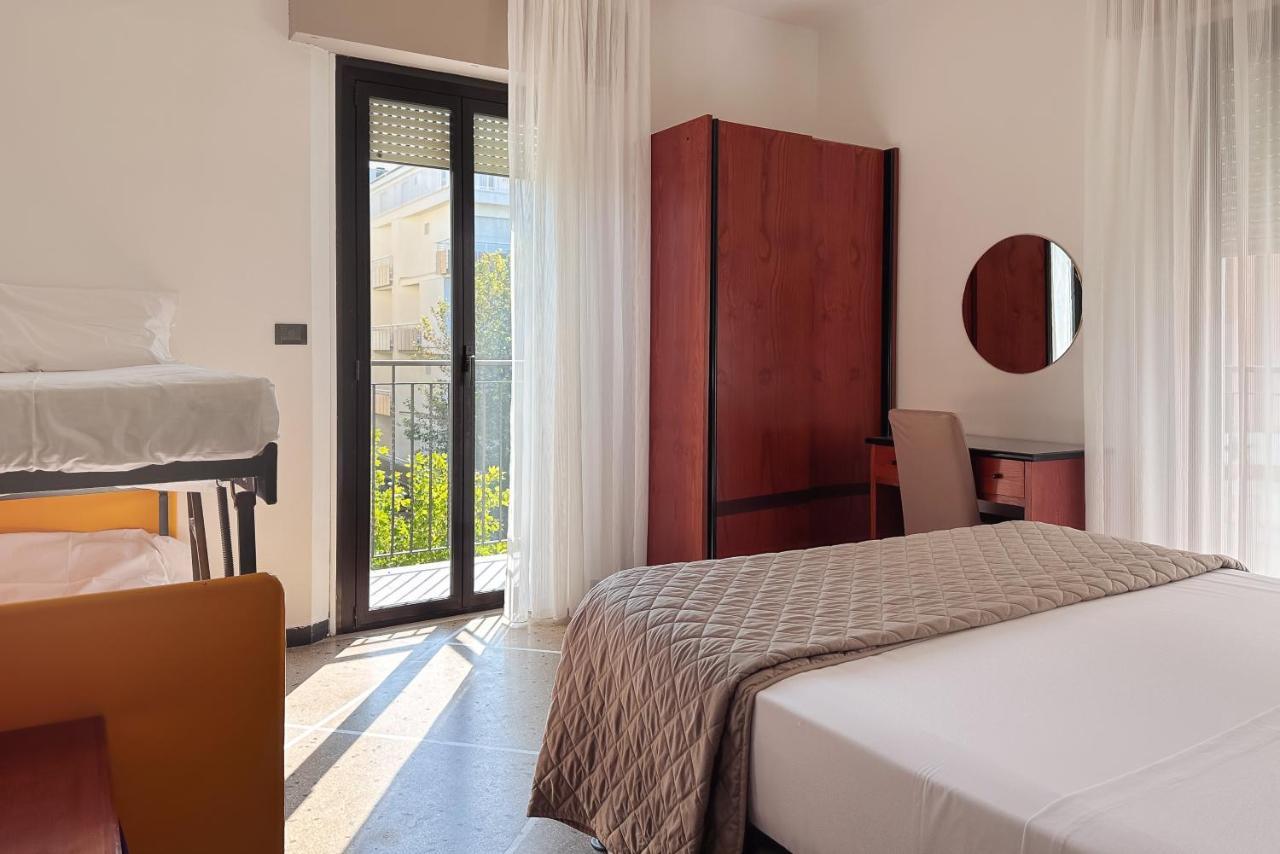 Lime Hotel Rimini Kültér fotó