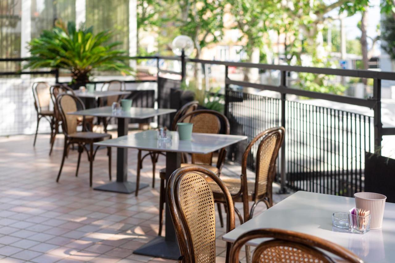 Lime Hotel Rimini Kültér fotó