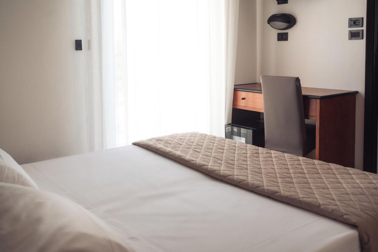 Lime Hotel Rimini Kültér fotó